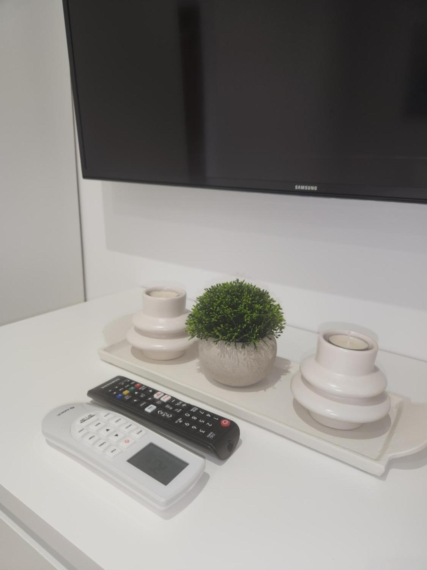 Maison "Cosy" Avec Parking Prive Et Climatisation نيم المظهر الخارجي الصورة