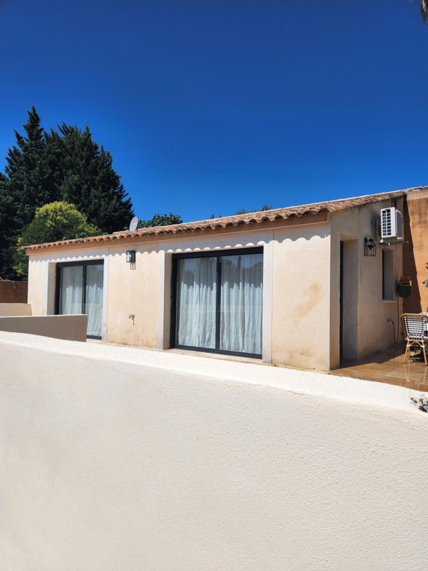 Maison "Cosy" Avec Parking Prive Et Climatisation نيم المظهر الخارجي الصورة